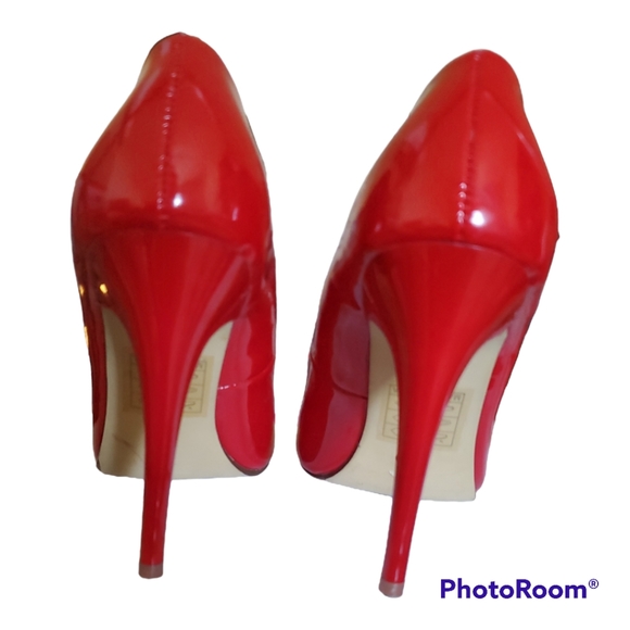 LE CHATEAU Red Patent High Heels Shoes Pumps - Size 5 / 35 - Picture 3 of 4